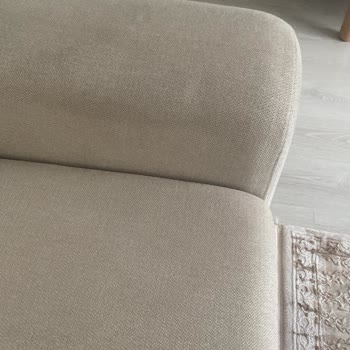 Garanti Kapsamında Koltuk Takımında Hızlı Tüylenme Ve Leke Sorunu İçin Çözüm Sunulmuyor