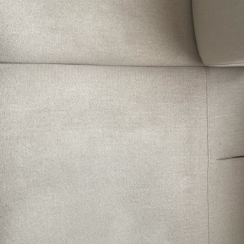 Garanti Kapsamında Koltuk Takımında Hızlı Tüylenme Ve Leke Sorunu İçin Çözüm Sunulmuyor