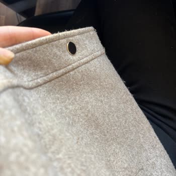 Satın Aldığım Kabanın Kısa Sürede Tüylenmesi Ve Kullanılamaz Hale Gelmesi