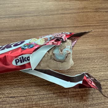 Küflü Çikolata Şoku: Ülker'den Beklenmeyen Hayal Kırıklığı