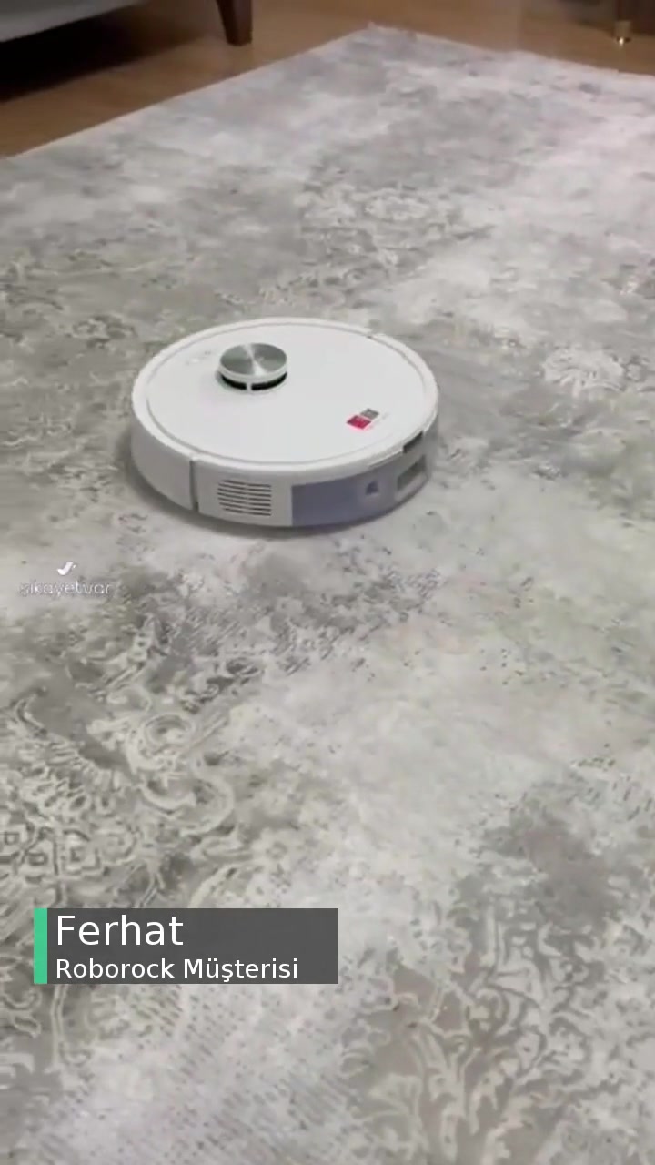 Roborock Q8 Halıda Yalpalama Yapması! videonun kapak resmi