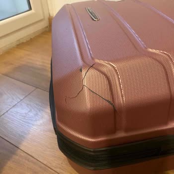 Pegasus Uçuşunda Valizim Ciddi Hasar Gördü, Tazminat Talebim Sonuçsuz Kaldı