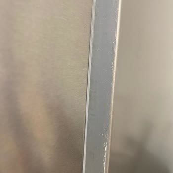 Vestel Buzdolabımın Arızası Giderilemiyor, Servis Sonrası Ciddi Hasar Oluştu