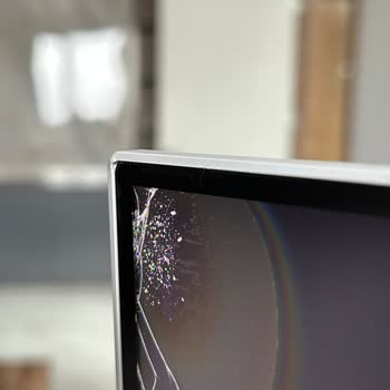 Kırık Monitör Teslimatı Ve Sorumluluğun Müşteriye Yüklenmesi