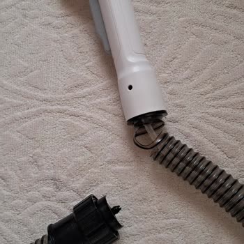 Kiwi Home Kcc-4325 Halı Yıkama Makinesinde Hortum Yırtılma Sorunu