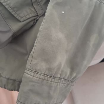 Açık Bırakılan Deterjan Nedeniyle Montum Kullanılamaz Hale Geldi, Mağaza İlgisiz Kaldı