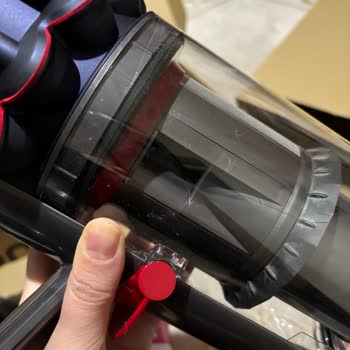 Çizik Ve Kirli Süpürge Teslimatı, Yetersiz Müşteri Hizmeti