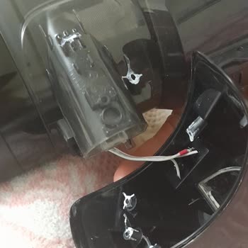 Karcher Süpürge Gövdesi 1 Yıl Dolmadan Kırıldı, Garanti Kapsamına Alınmadı