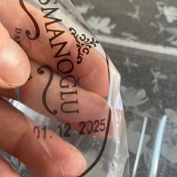 Kazandibi Ürününden Çıkan Metal Parçalar Sağlığımı Tehdit Etti