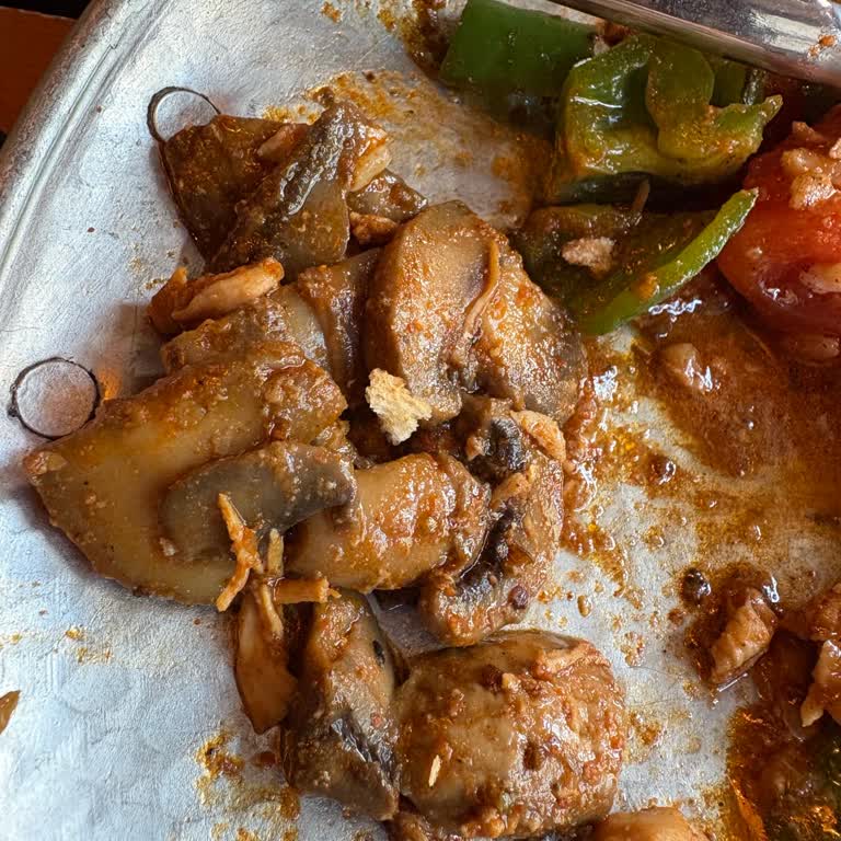 Yanlış Ve Kalitesiz Ürün, Yetersiz Çözüm: Chickinn Alsancak'ta Kötü Deneyim