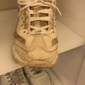 Kısa Sürede Açılan Ayakkabı İçin Çözüm Bekliyorum