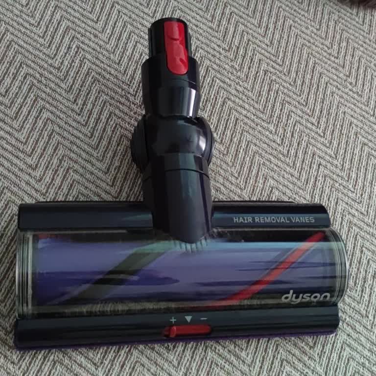 Dyson Süpürge Halı Başlığı Sürekli Arızalanıyor, Sorun Çözülemiyor