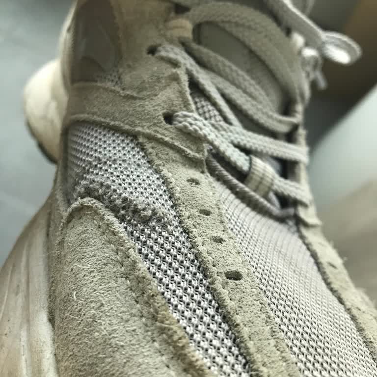 Boyner Kısa Sürede Yırtılan Ayakkabı İçin Değişim Talebim Sürekli Reddedildi