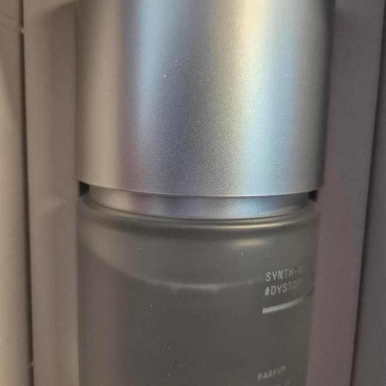 Zara Online Siparişimde Güvenlik Etiketi Yırtık Ve Kullanılmış Parfümler Gönderildi