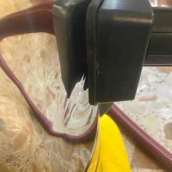 Hasarlı Ürün Ve Sorumluluk Reddi: Çiçek Sepeti Ve Kargo Firması Arasında Mağduriyet