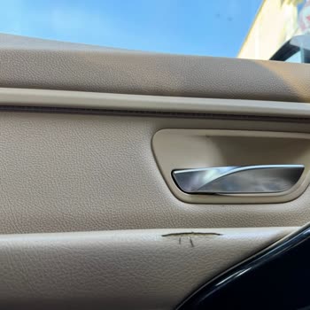 BMW 320d'de Kronik Aydınlatma Ve Cam Fitili Sorunlarına Çözüm Bekliyorum