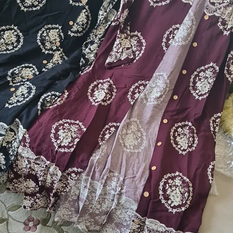 Yanlış Ve Küçük Beden Elbise Gönderimi, Müşteri Hizmetlerine Ulaşamıyorum