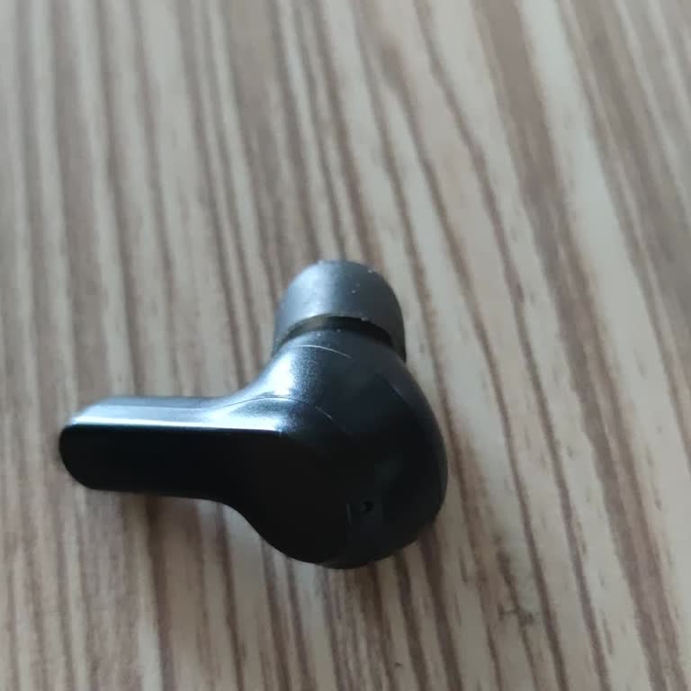 JBL Kulaklığımın Tek Tarafı Şarj Olmuyor, Kalıcı Çözüm Bekliyorum