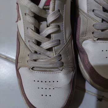 Kısa Sürede Açılan Ayakkabı Ve Garanti Mağduriyeti