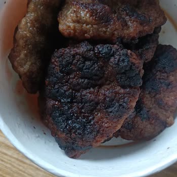 Köfteci Yusuf Eksik Ve Yanık Ürünle Gelen Siparişe Acil Çözüm Bekliyorum