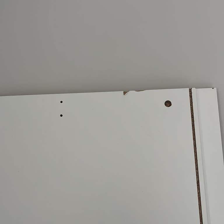 Koçtaş'tan Satın Alınan Gardırobun Kırık Parçaları Ve Müşteri Hizmetleri İlgisizliği