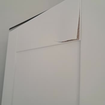 Vivense Yeni Alınan Gardırobun Kapağında Kısa Sürede Oluşan Kabarma Sorunu