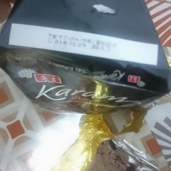 Son Kullanma Tarihi Geçmemiş Eti Karam Çikolataların Bozuk Çıkması Ve Müşteri Hizmetlerine Ulaşılamaması