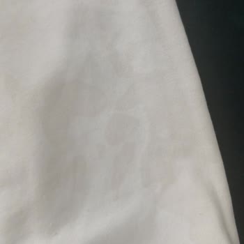 Altus Çamaşır Makinesi Kıyafetleri Lekeliyor, Çözüm Bulunmuyor