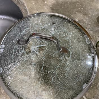 İlk Kullanımda Tencere Kapağı Patladı Güvenliğim Tehlikeye Girdi