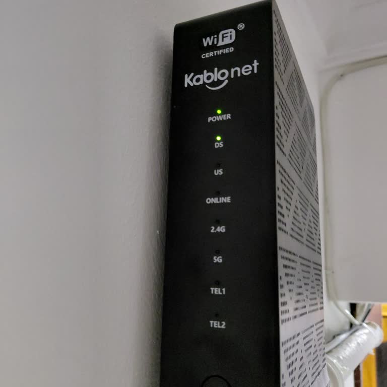 Günlerdir Devam Eden İnternet Kesintisine Ve İlgisizliğe Çözüm Bekliyorum