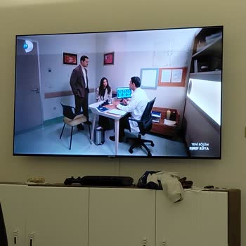 Yeni Alınan QLED TVde Beyaz Çizgi Arızası Ve İlgisiz Müşteri Hizmeti Mağduriyeti