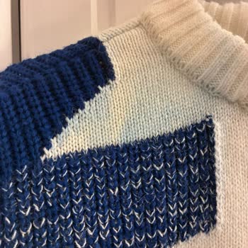 Loft İlk Yıkamada Rengi Akan Kazak Hayal Kırıklığı