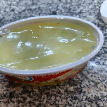 Son Kullanma Tarihi Geçmemiş Ekici Peynirde Küf Sorunu Ve Sağlık Endişesi