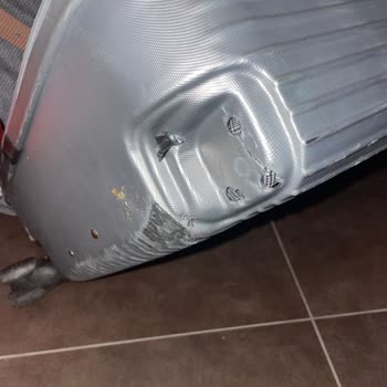 Uçuş İptali, Uzun Bekleme Ve Valiz Hasarı Nedeniyle Yaşanan Mağduriyet