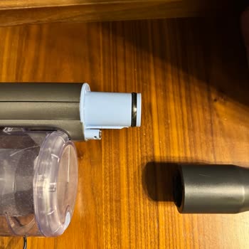 Philips Dikey Süpürgede Kırılan Kilitleme Aparatı Nedeniyle Kullanım Sorunu Ve Garanti Talebi