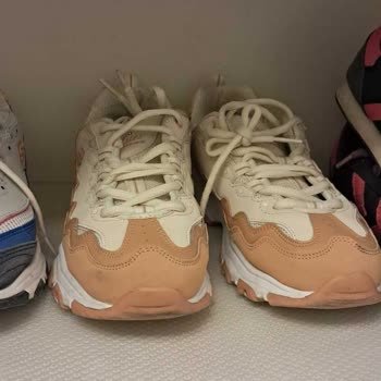 Garanti Süresinde Yırtılan Ayakkabıya Destek Verilmedi