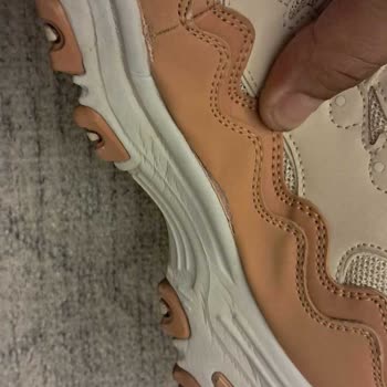 Garanti Süresinde Yırtılan Ayakkabıya Destek Verilmedi