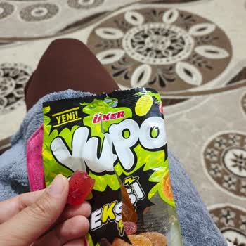 Ülker Çocuğumun Tükettiği Jelibonun İçinden Kıl Çıkması Nedeniyle Hijyen Endişesi