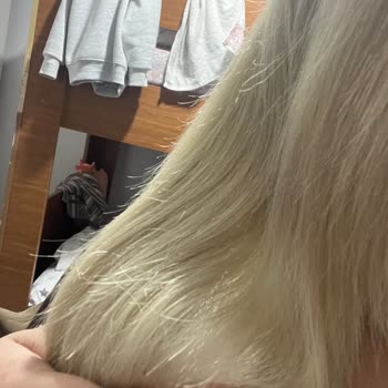 Dyson Airstrait Burned My Hair at 140°C—Requesting Compensation