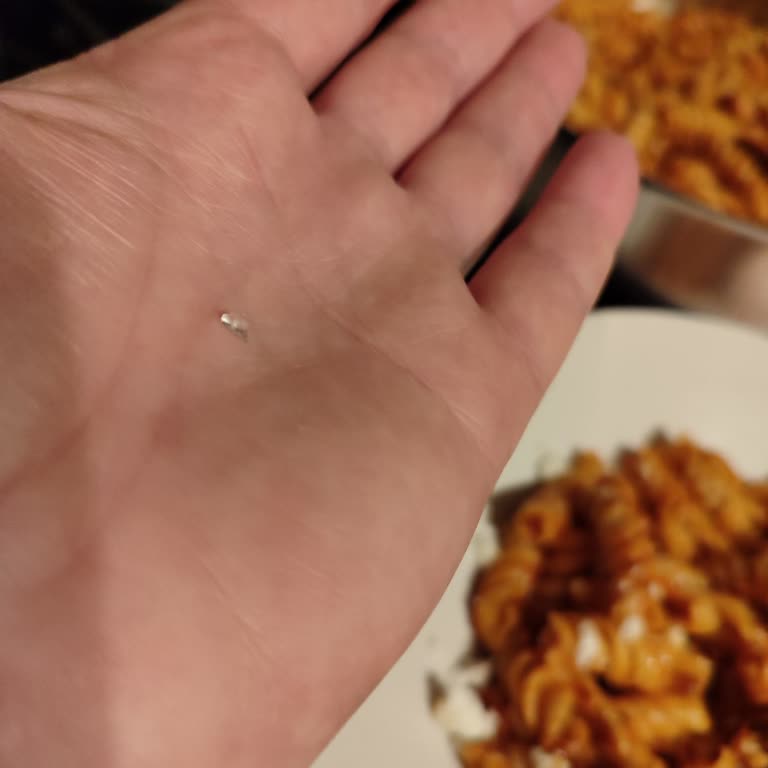 Makarna Sosundan Çıkan Cam Parçalarıyla Yaşadığım Büyük Güvenlik Şoku