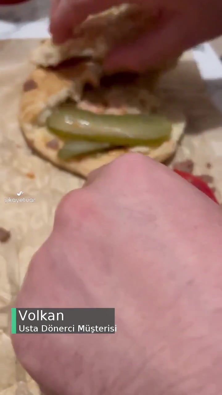 Usta Dönerci Tombik Dönerde Et Yok videonun kapak resmi