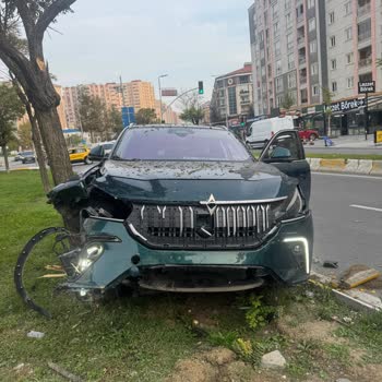 Airbag Açılmayan Kazada Onayım Olmadan Onarıma Başlandı, Mağduriyetim Giderilsin