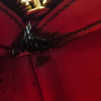 Açıklanan Duruma Uymayan Çanta, Eksik Bilgilendirme Ve Yetersiz Müşteri Hizmeti