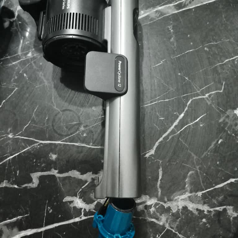 Philips Dikey Süpürgede Kısa Sürede Kırılan Parça Ve Garanti Sorunu