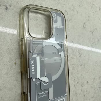 Sararma Karşıtı Kılıf Kısa Sürede Sarardı, Ücretsiz Değişim Talep Ediyorum