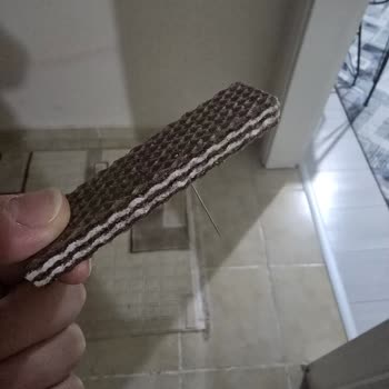 Hoşbeş Gofretin İçinden İğne Çıkmasıyla Sağlık Riski Ve Güven Kaybı