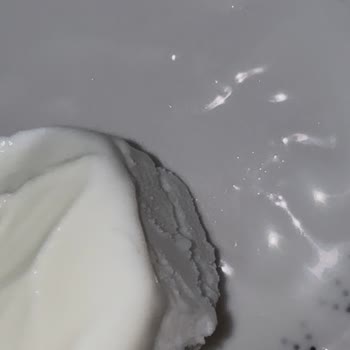 Dondurma İçinden Kıl Çıkması: Hijyen Ve Sağlık Açısından Endişe Verici Olay