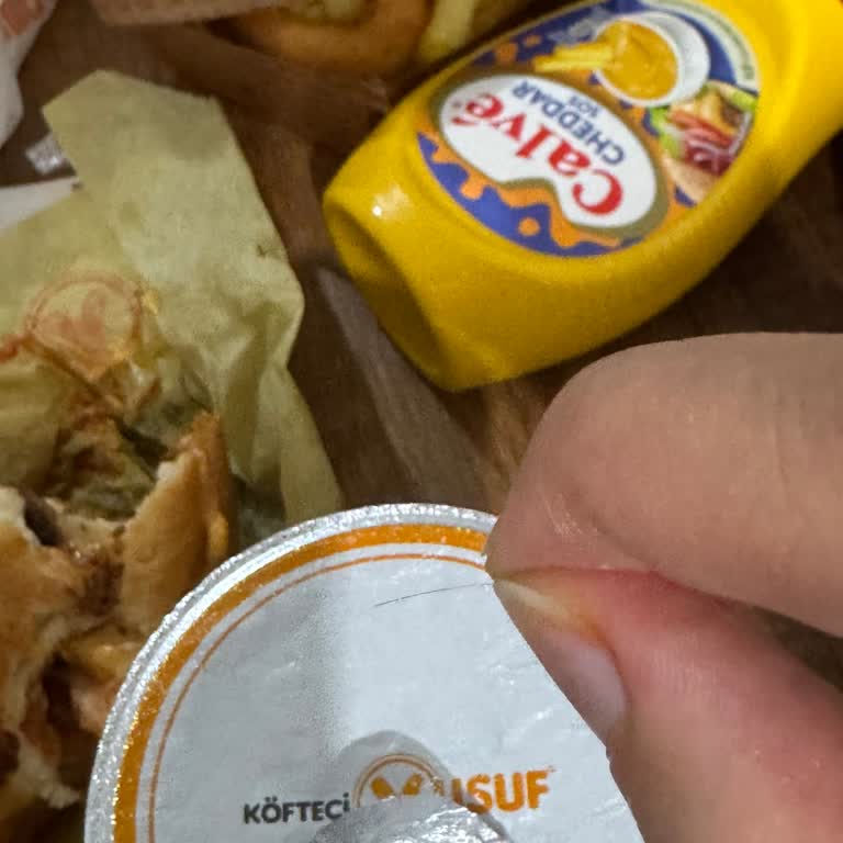 Soğuk Ve Hijyensiz Yemek, Yetersiz Müşteri Hizmeti Ve Eksik İade