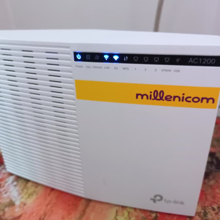 Tüm Gün Devam Eden İnternet Kesintisi Ve Müşteri Hizmetlerine Ulaşılamıyor