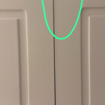 Yatak Odası Takımında Eksik Ve Hasarlı Parçalar Mağduriyetim Giderilmiyor